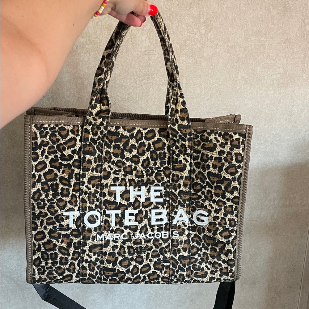 FAKE Marc Jacobs Brown Leopard Print Tote